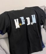 最近搬家了，清一些T恤（MEDM潮牌短袖T恤…）宽松款，修身